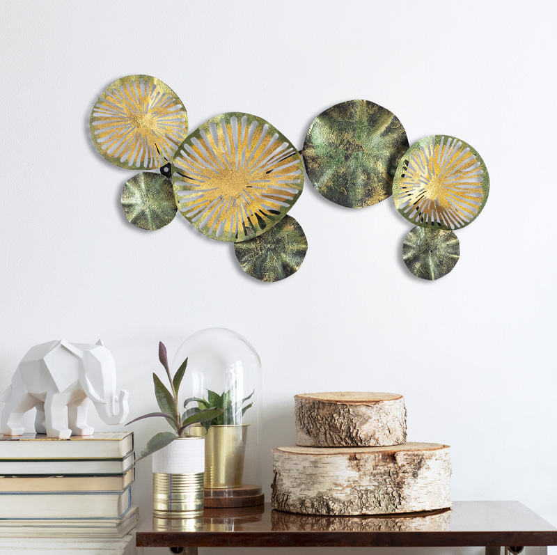 GP052-0078-1 Διακοσμητικό τοίχου Flower Megapap μεταλλικό χρώμα χρυσό - πράσινο 74x38εκ.