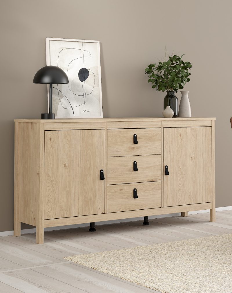 Madrid μπουφές με 2 ντουλάπια και 3 συρτάρια 151 Madrid μπουφές με 2 ντουλάπια και 3 συρτάρια 151